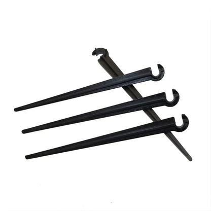 10Pcs 4/7mm Capillary Hose Bracket "C" Shape 4/1" Pipe Tube Fixed Holder Micro-Spray Drip Irrigation Dripper Stand Watering Tool - petguardiansupplies