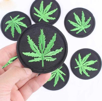 Prajna Fashion Leaf Patch 10Style Embroidery Iron On Cheap Patches For Clothing Jeans Jacket Cap Applique Badges DIY Accessories - petguardiansupplies