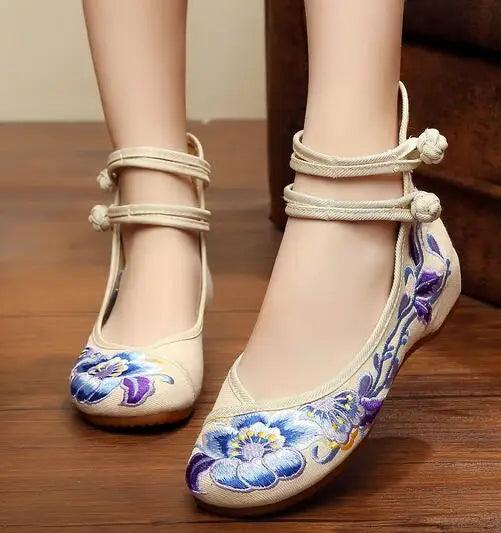 Veowalk Vintage Women Cotton Flower Embroidery Shoes Ladies Casual Chinese Style Comfortable Soft Canvas Dance Ballets Ballerina - petguardiansupplies