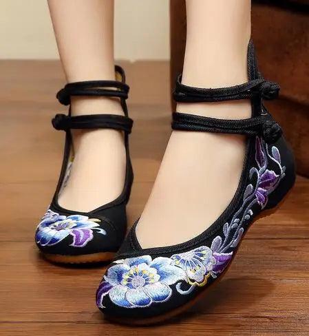 Veowalk Vintage Women Cotton Flower Embroidery Shoes Ladies Casual Chinese Style Comfortable Soft Canvas Dance Ballets Ballerina - petguardiansupplies