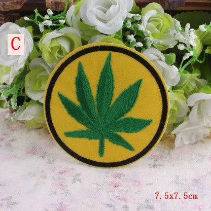 Prajna Fashion Leaf Patch 10Style Embroidery Iron On Cheap Patches For Clothing Jeans Jacket Cap Applique Badges DIY Accessories - petguardiansupplies