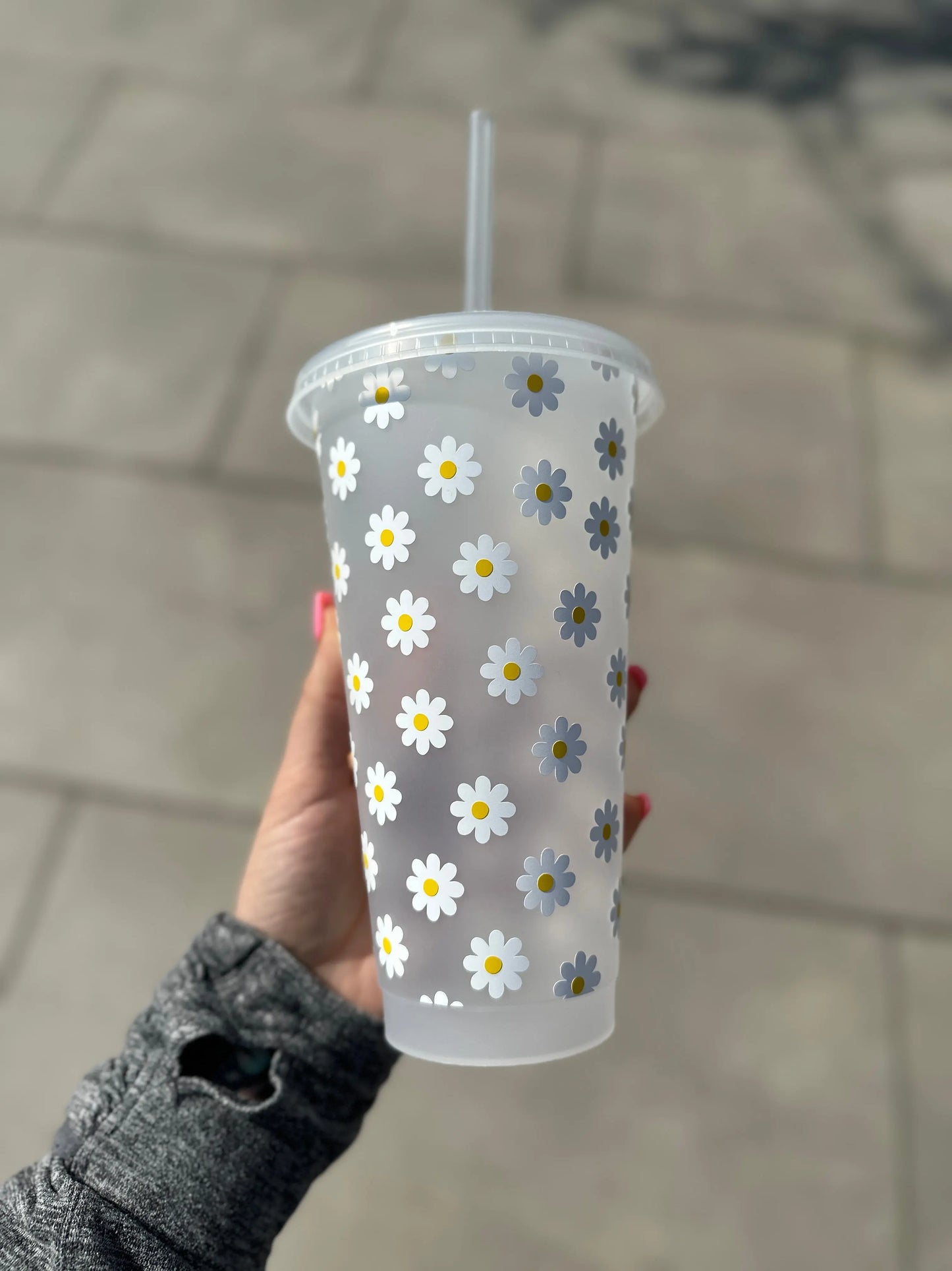 Daisy Tumbler Venti Cold Cup 24oz - With Straw - (Name Can Be Added)-4