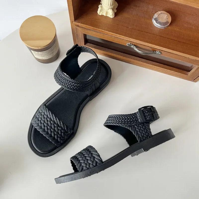 Fashionable Versatile Women's Sandals Roman Style Flat Bottom Anti-slip Summer New Arrival Perfect For Vacation Beach Wear - petguardiansupplies