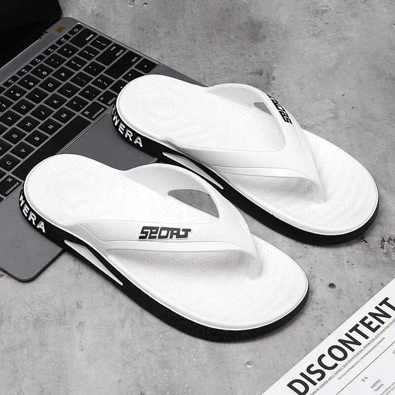 Simple New Men's Flip Flops Summer Outer Wear Non-slip Toe-gripping Clamp Shoes Beach Sandals Student Version - petguardiansupplies