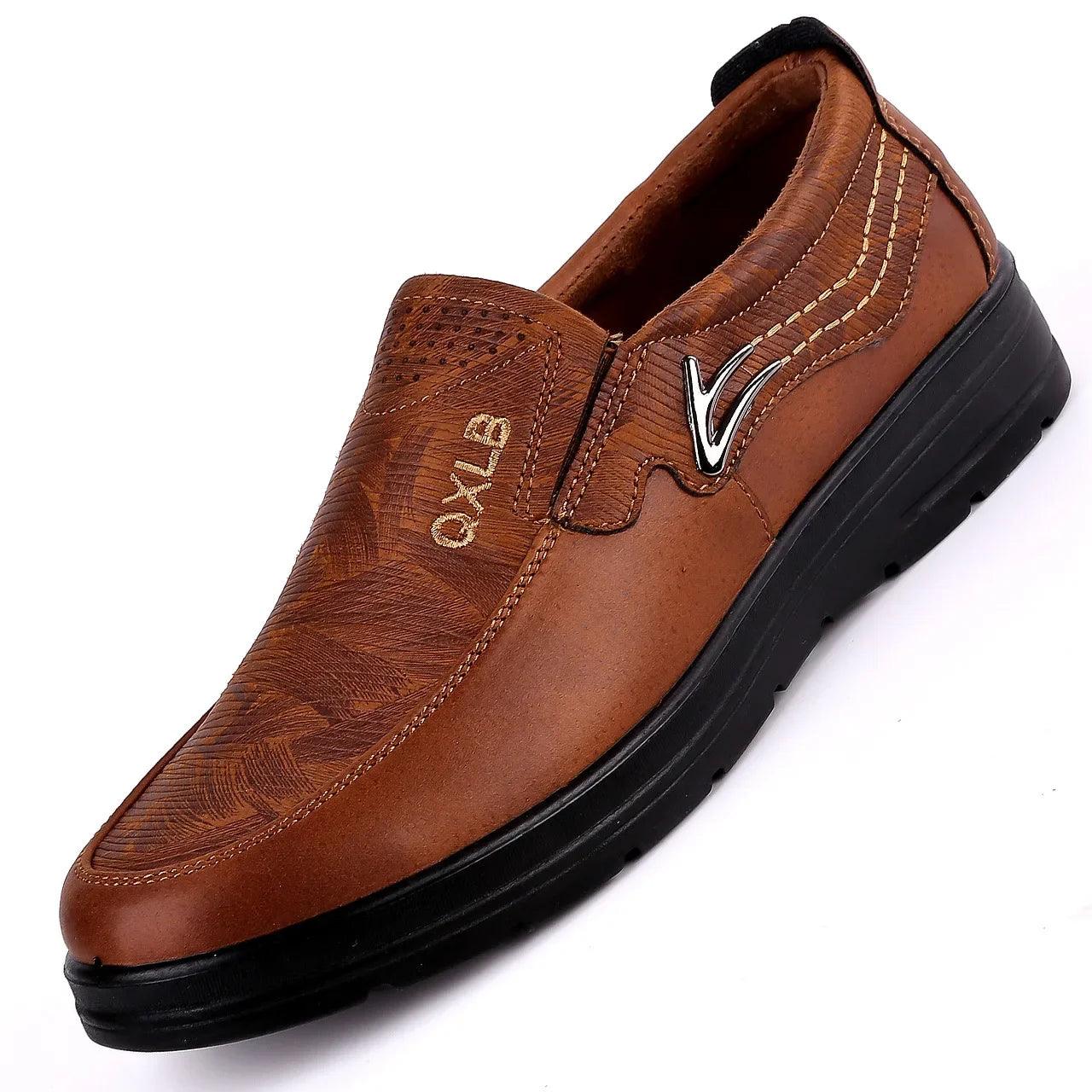 New Trademark Size 38-48 Upscale Men Casual Shoes Fashion Leather Shoes for Men Spring Autumn Men'S Flat Shoes Driving Sneakers - petguardiansupplies