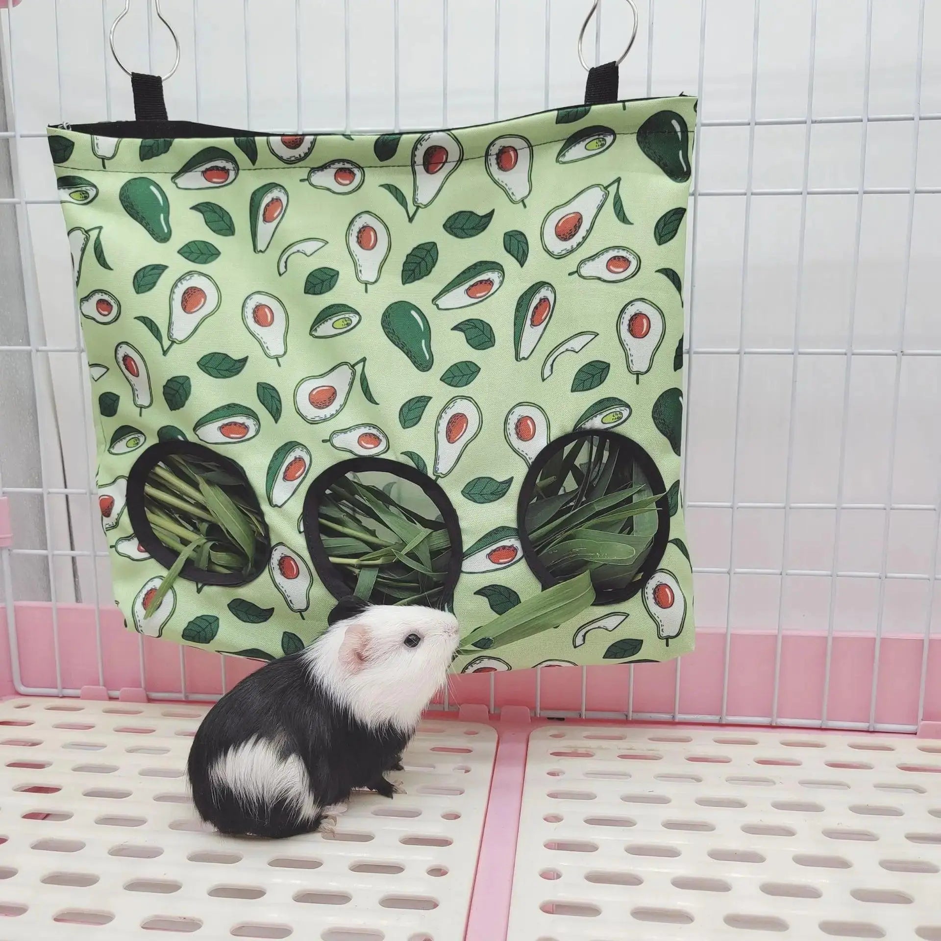 Guinea Pigs 2/3 Holes Hay Feeding Bags Strawberry Printed Rabbit Hanging Feeder Chinchilla Food Organizer Pet Cage Supplies - petguardiansupplies