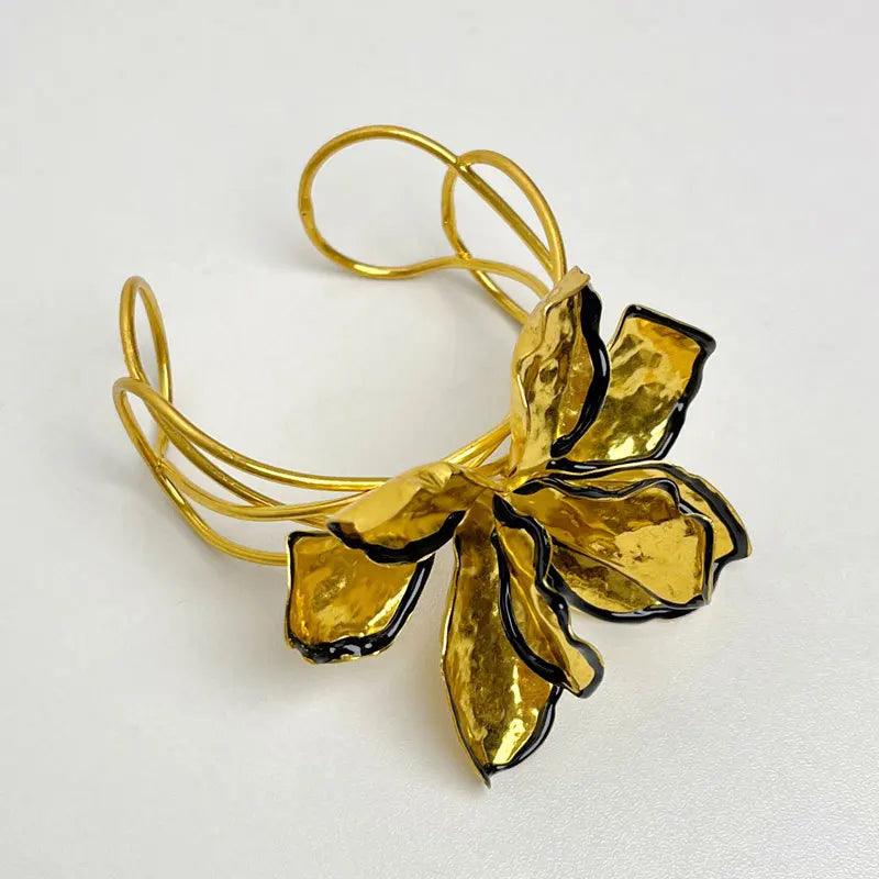 ZAA Exaggerated Three-dimensional Large Flower Metal Petals Bangles - petguardiansupplies